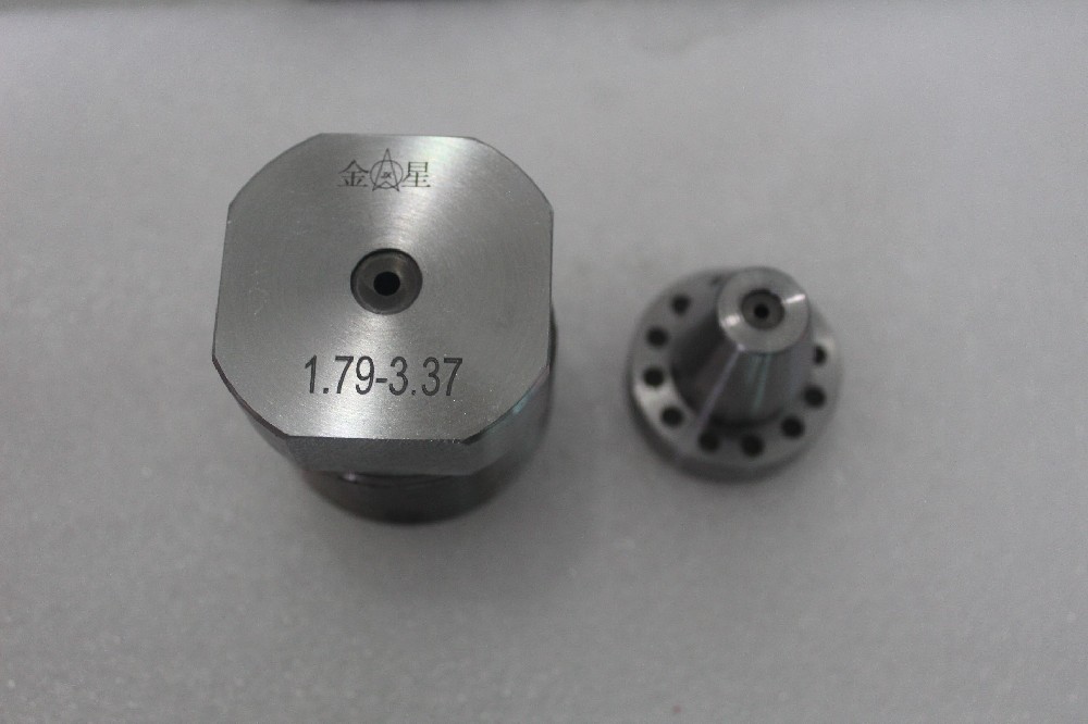 可調(diào)擠出模具（壓力）